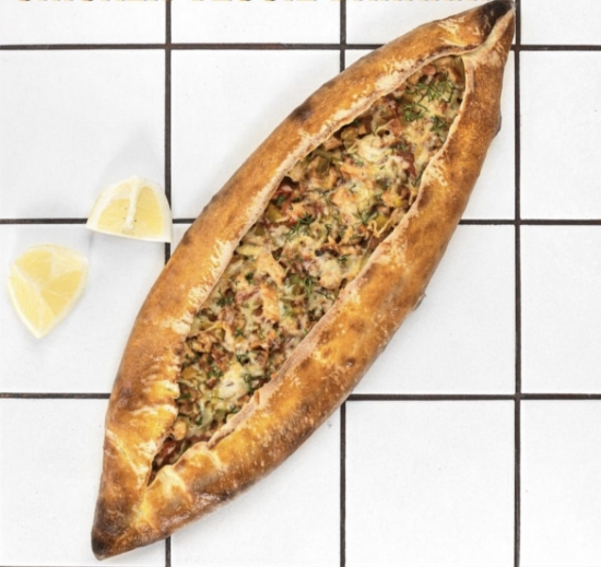 Picture of Chicken Pideh